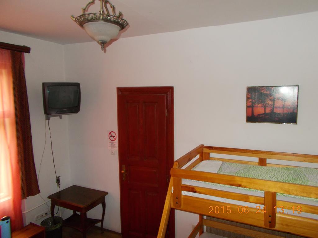 Hungaria Guesthouse Будапешт Номер фото